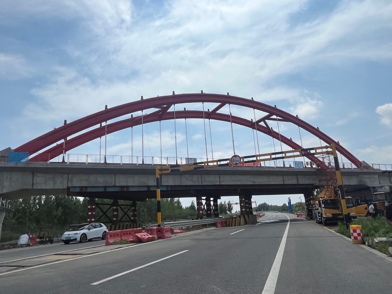 济宁港航龙拱港铁路