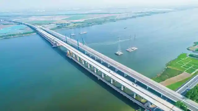 浙江杭绍甬高速曹娥江大桥